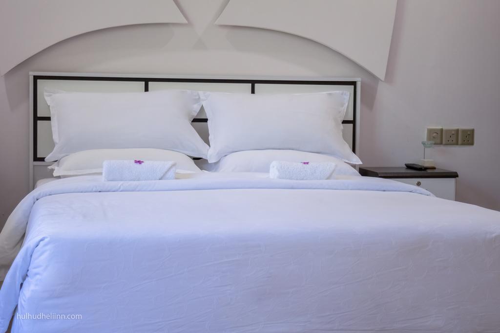 Hulhudheli Inn Ngoại thất bức ảnh