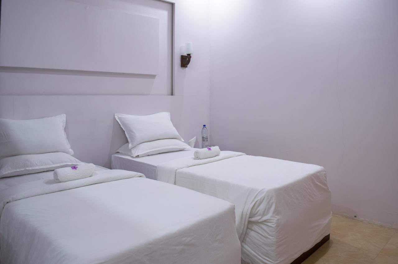 Hulhudheli Inn Ngoại thất bức ảnh